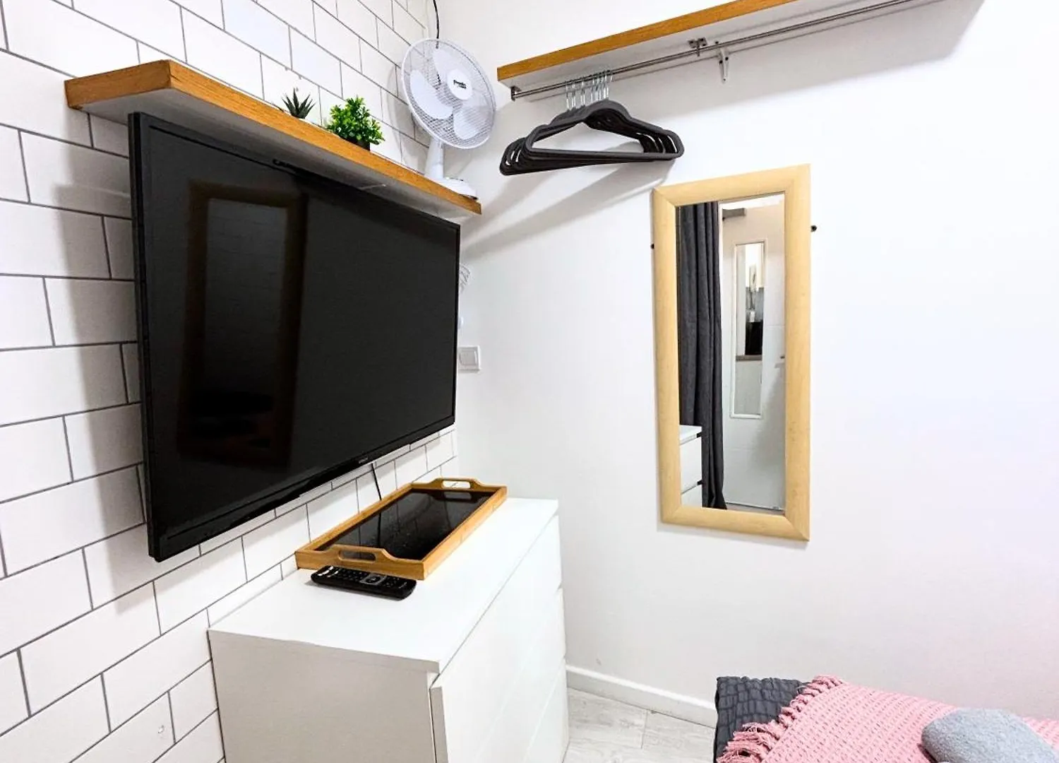 Brighton Coastal Bliss - 3 Bedroom Ap For Big Families And Group Up To 10